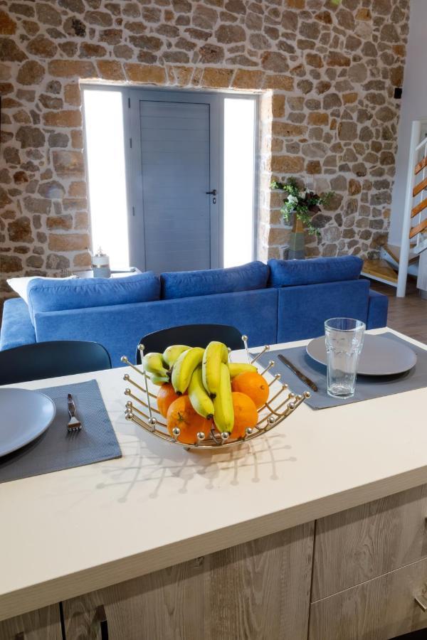 Ferienhaus Adrian's Luxury 1