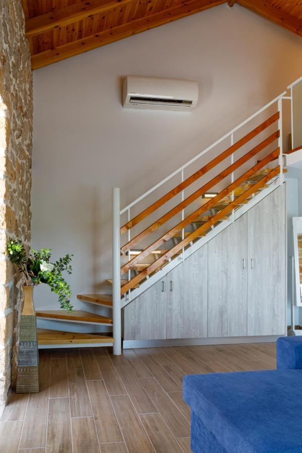 Adrian's Luxury 1 Ferienhaus Drepano (Argolis)